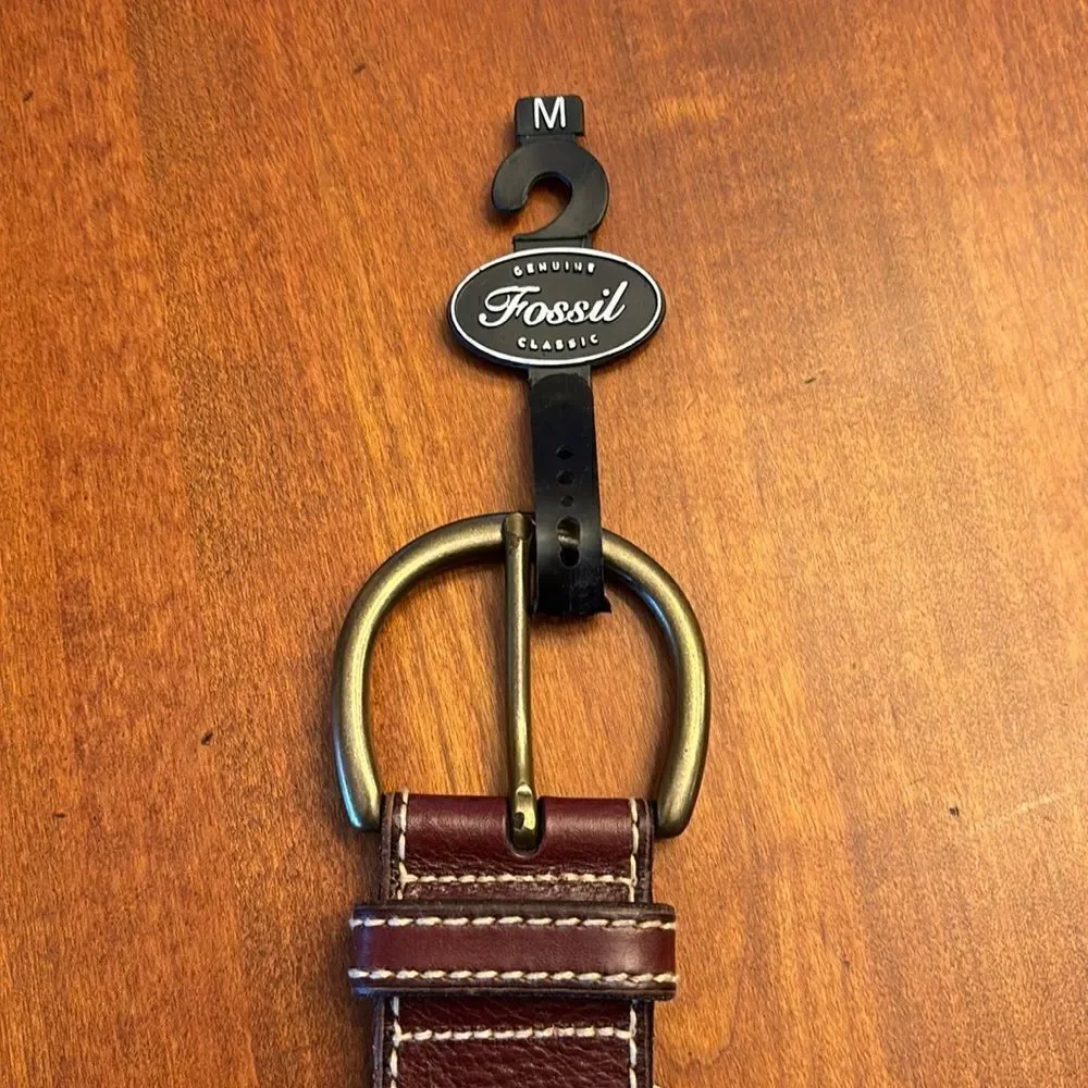 NEW. Fossil Key Grommets Brown Leather Belt - M